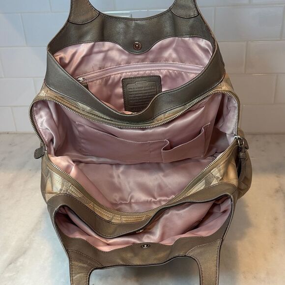 Coach Bag Purse Handbag Y2K Lexi Signature Sateen Soho Shoulder Bag Pocketbook - Picture 12 of 16